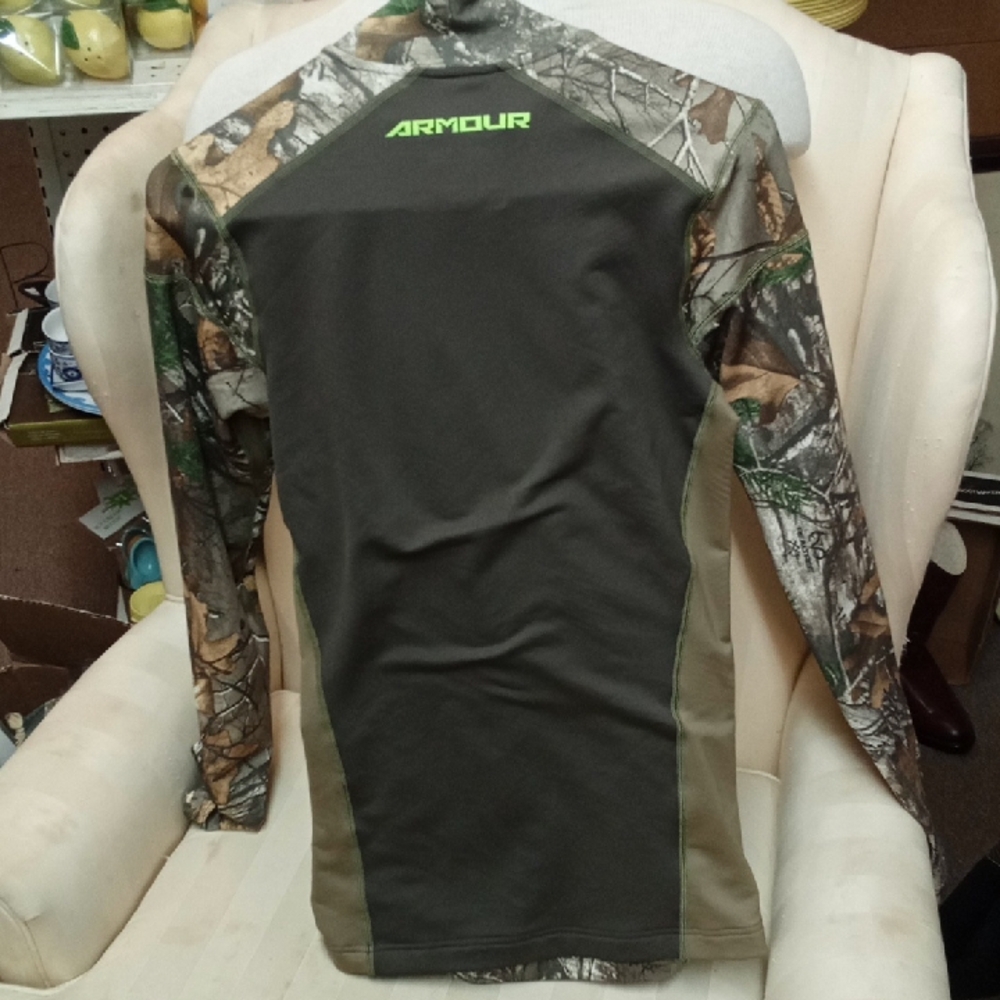 Under Armour Woodland Camo Long Sleeve Top - Picture 3 of 6